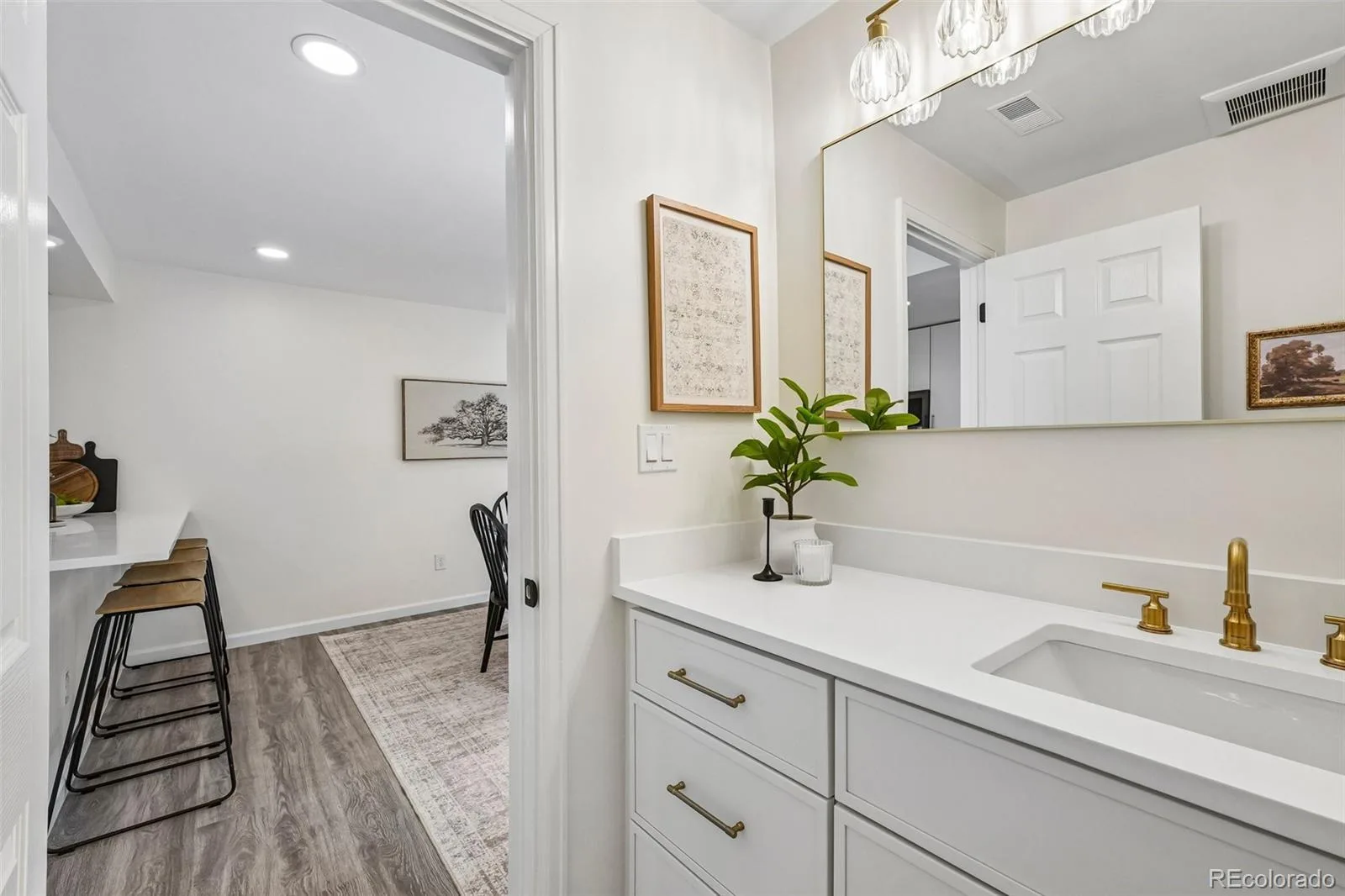 2850 Ivy Street Denver CO 80207 | MLS #REC7879357 08142026163419 1600 20