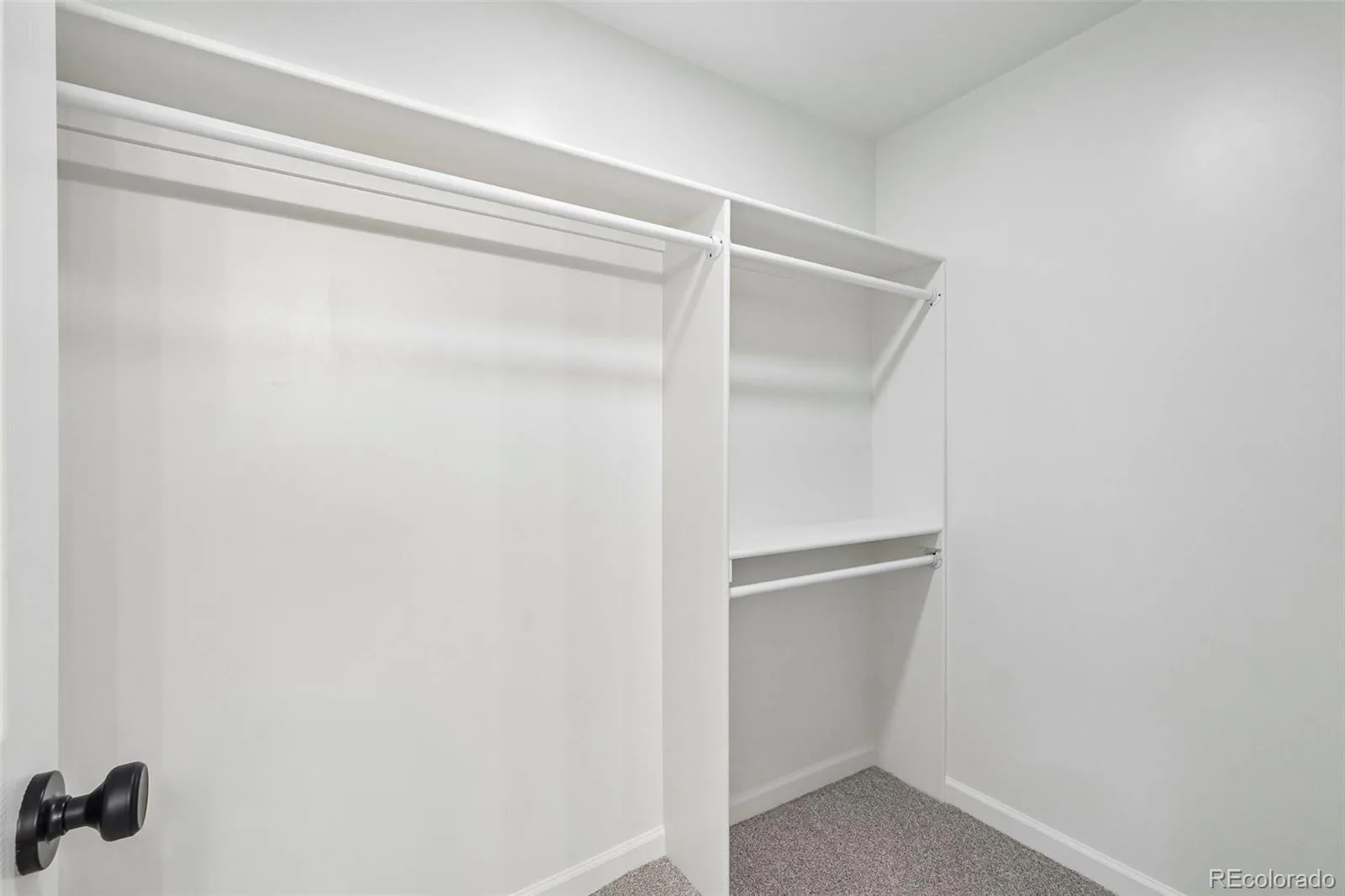 2850 Ivy Street Denver CO 80207 | MLS #REC7879357 08142026163419 1600 34
