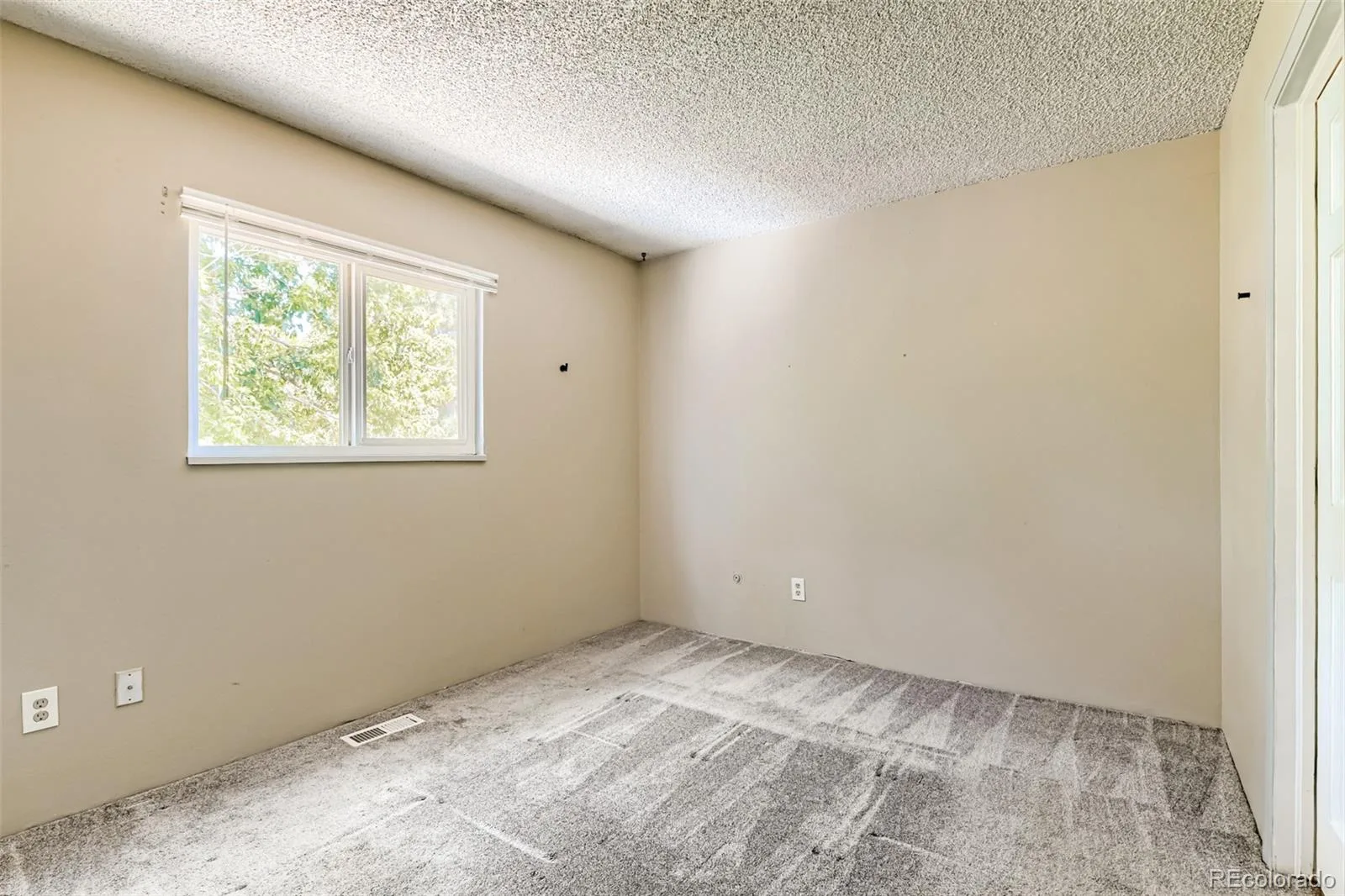 20765 E Buchanan Drive Aurora CO 80011 | MLS #REC7881814 08172026164837 1600 11