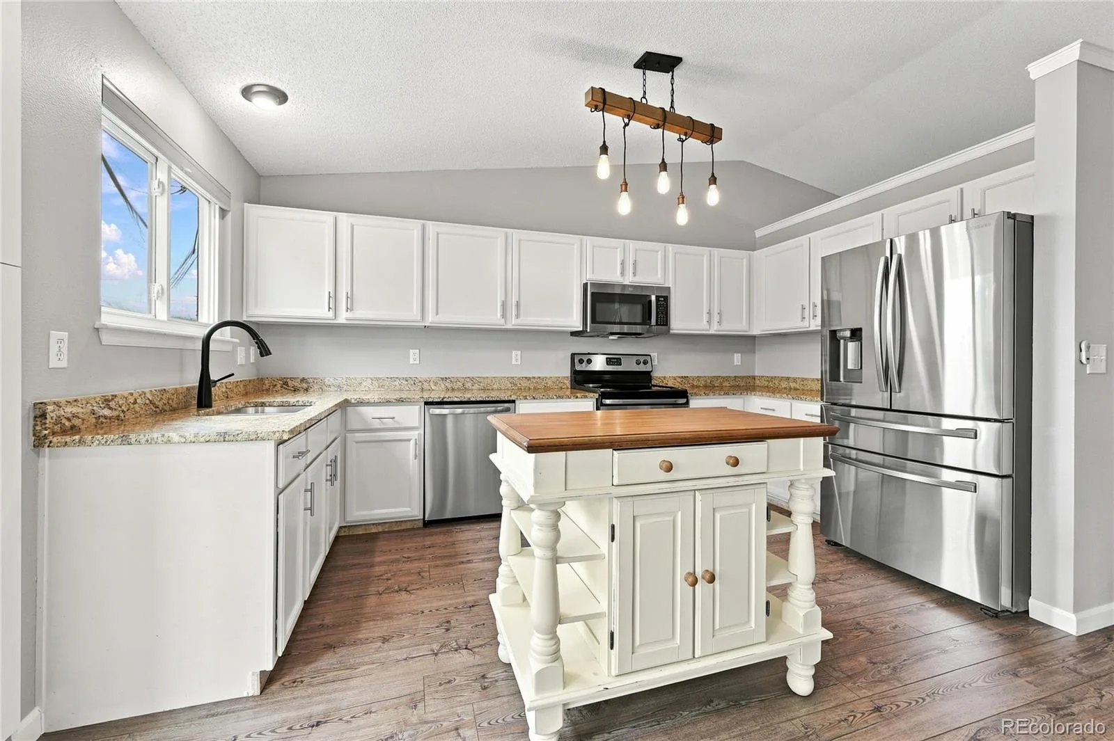 4506 N Wildflowers Way Castle Rock CO 80109 | MLS #REC7884345 08302026073325 1600 7