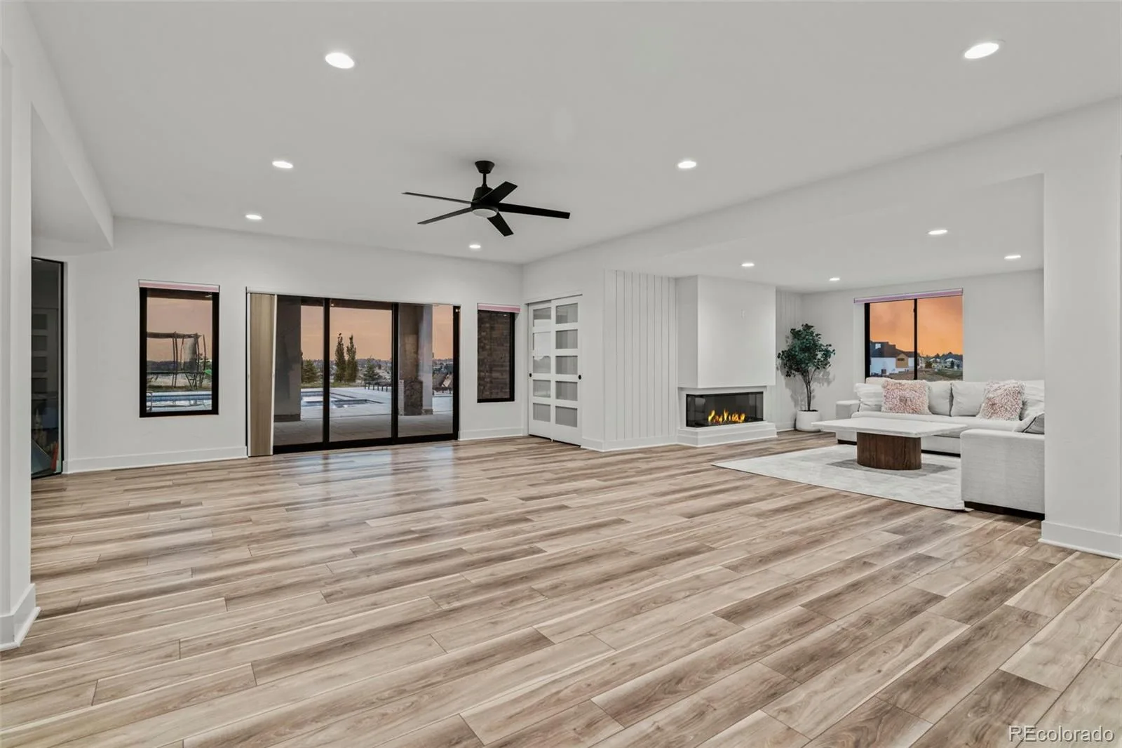9645 Canyon Wind Place Parker CO 80138 | MLS #REC7885580 08172026175538 1600 28