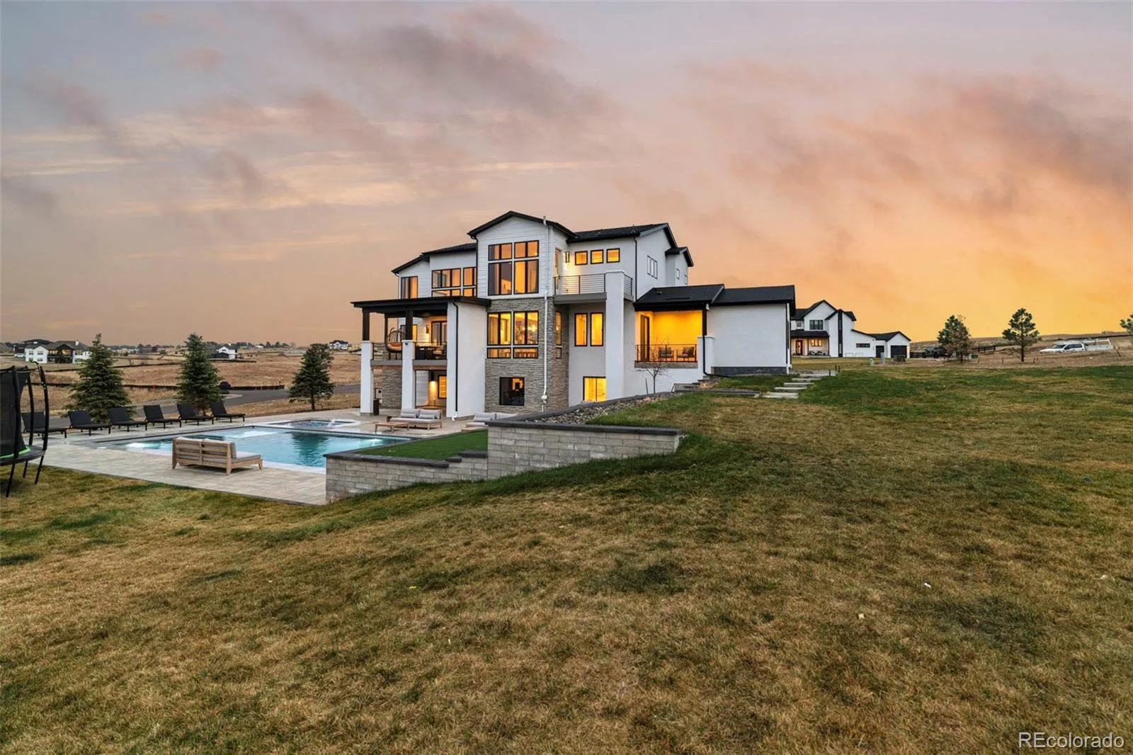9645 Canyon Wind Place Parker CO 80138 | MLS #REC7885580 08172026175538 1600 39