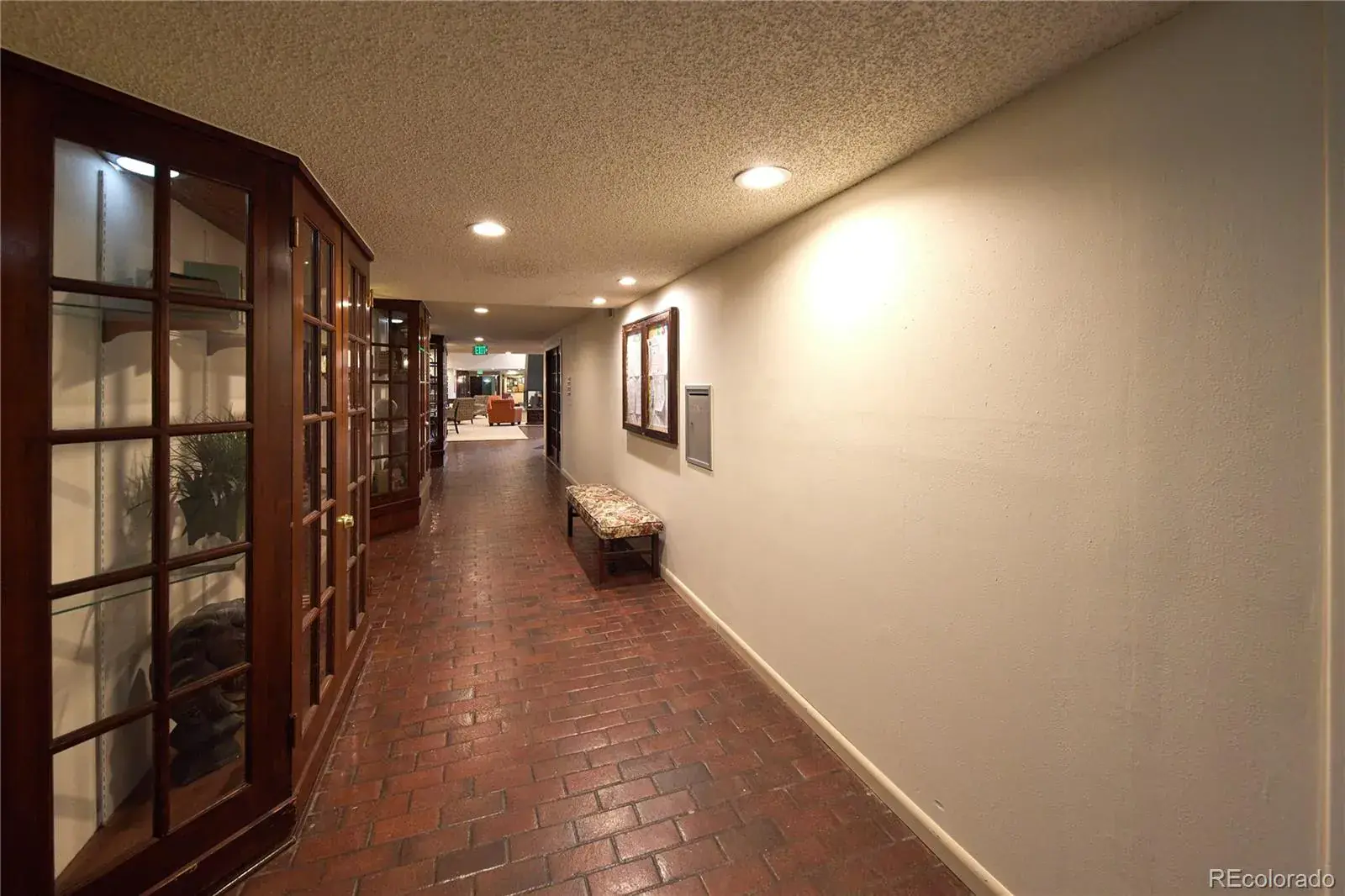 8060 E Girard Avenue #102 Denver CO 80231 MLS #REC7886121 02242026161938 1600 20
