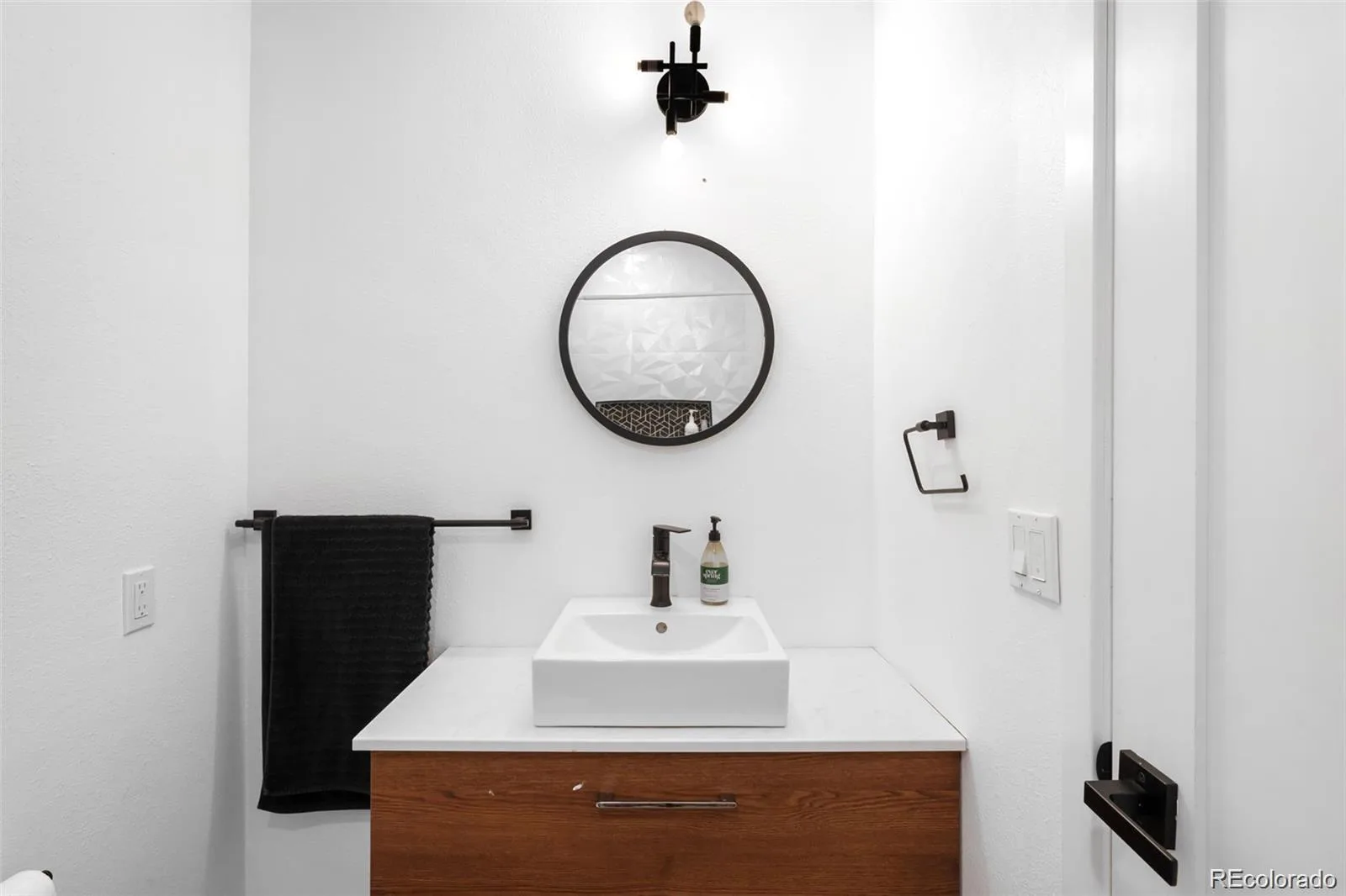 5401 E Dakota Avenue #3 Denver CO 80246 MLS #REC7887054 07032026151839 1600 16