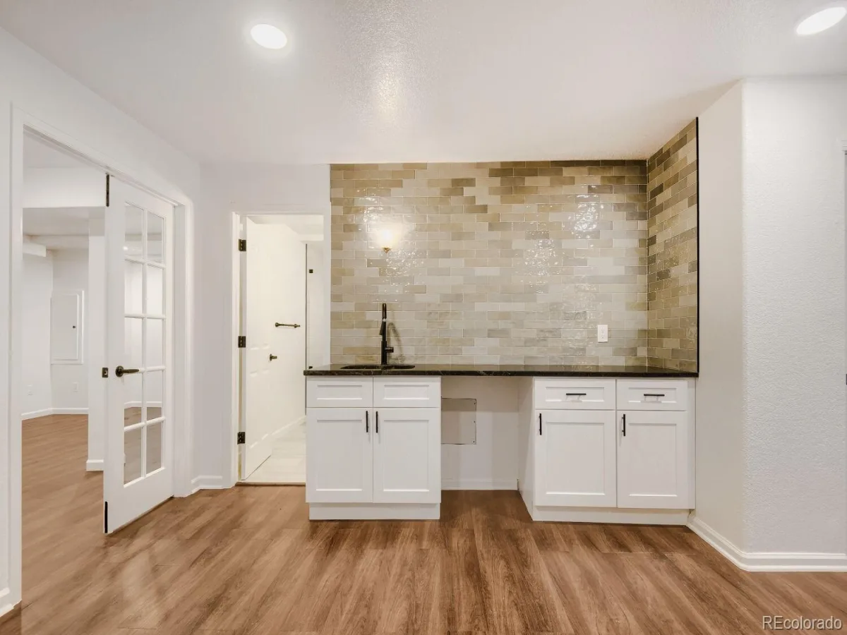 8054 E 9th Avenue Denver CO 80230 MLS #REC7889205 07032026151735 1200 23
