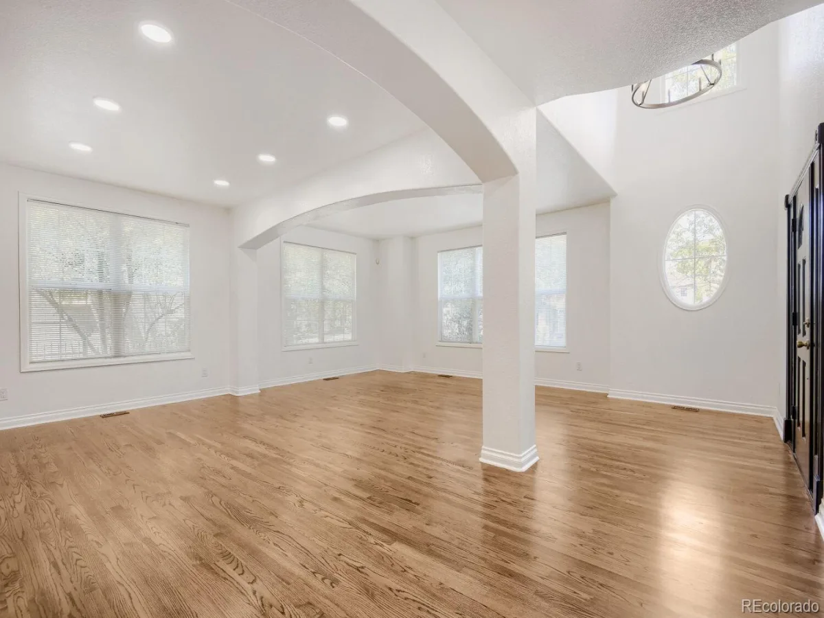 8054 E 9th Avenue Denver CO 80230 MLS #REC7889205 07032026151735 1200 3