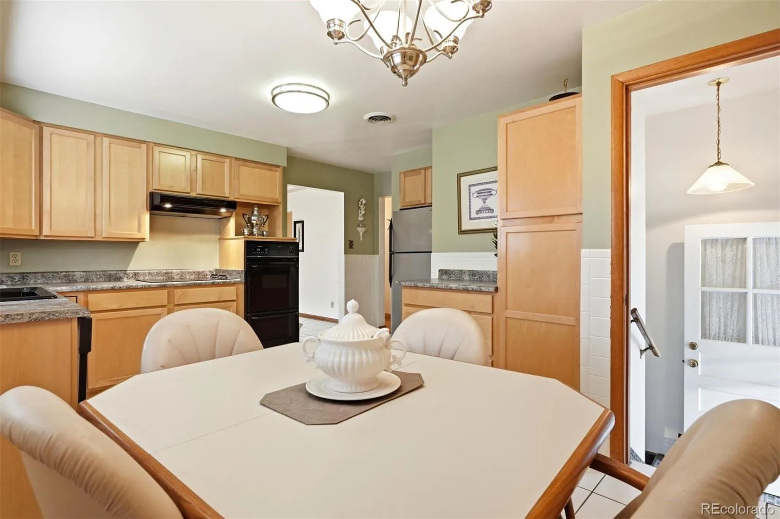 2940 W 42nd Avenue Denver CO 80211 MLS #REC7892071 06162026141804 1600 13
