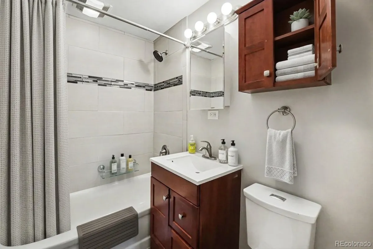2474 Newland Street Edgewater CO 80214 MLS #REC7892374 05072026190541 1200 17