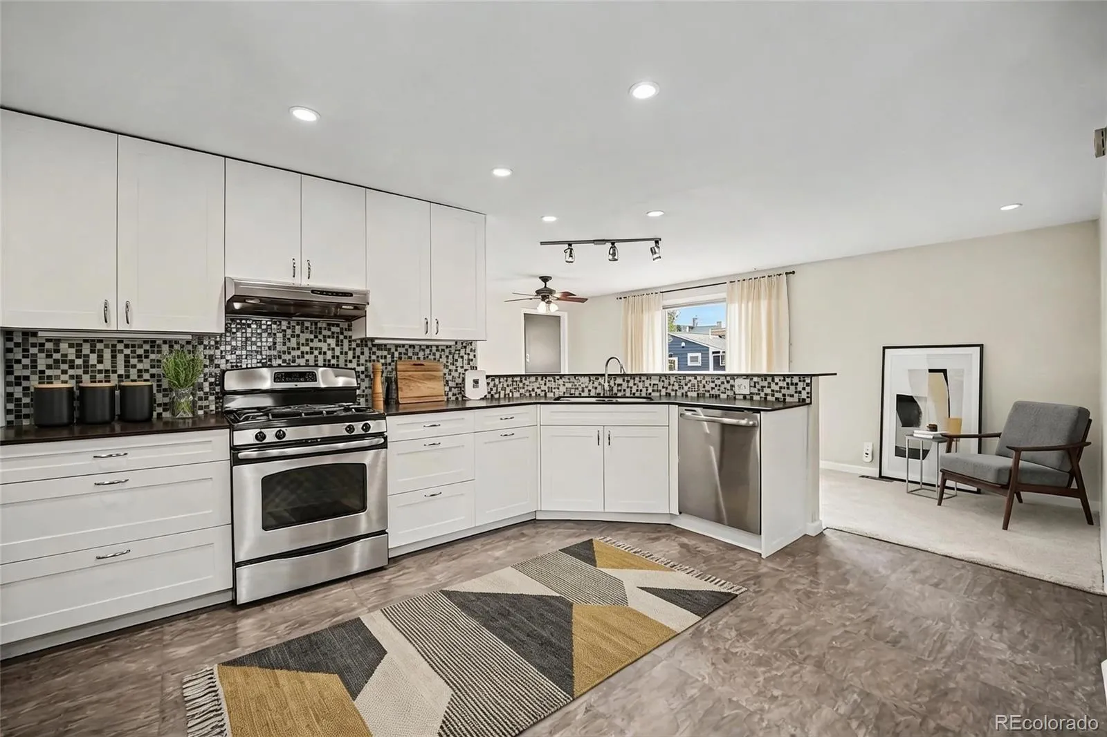 2474 Newland Street Edgewater CO 80214 MLS #REC7892374 05072026190541 1600 9
