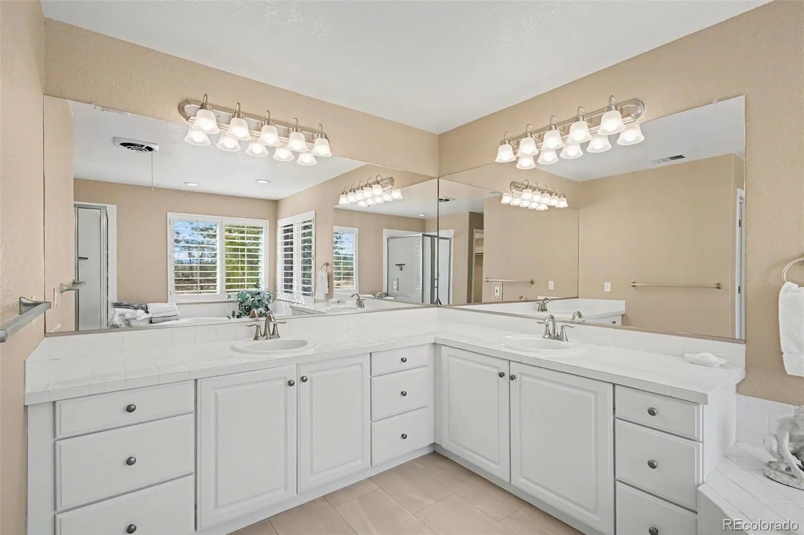 04102026165431 1600 16