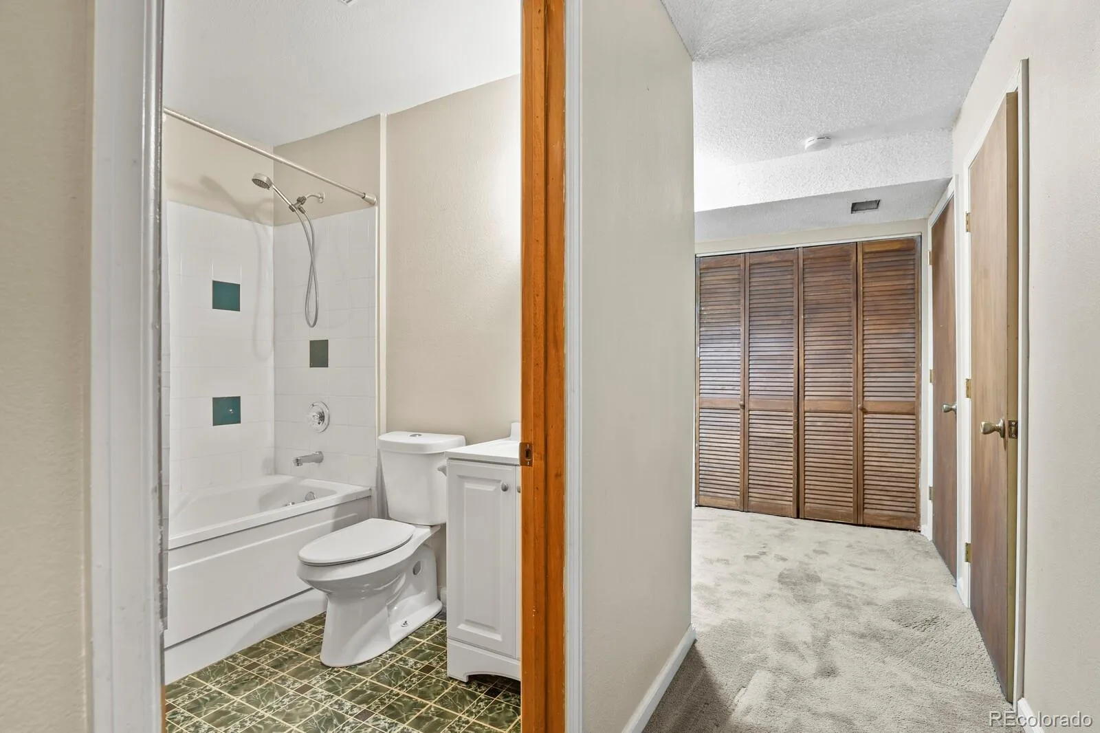 4290 S Mobile Circle #A Aurora CO 80013 MLS #REC7894909 06272026185559 1600 22