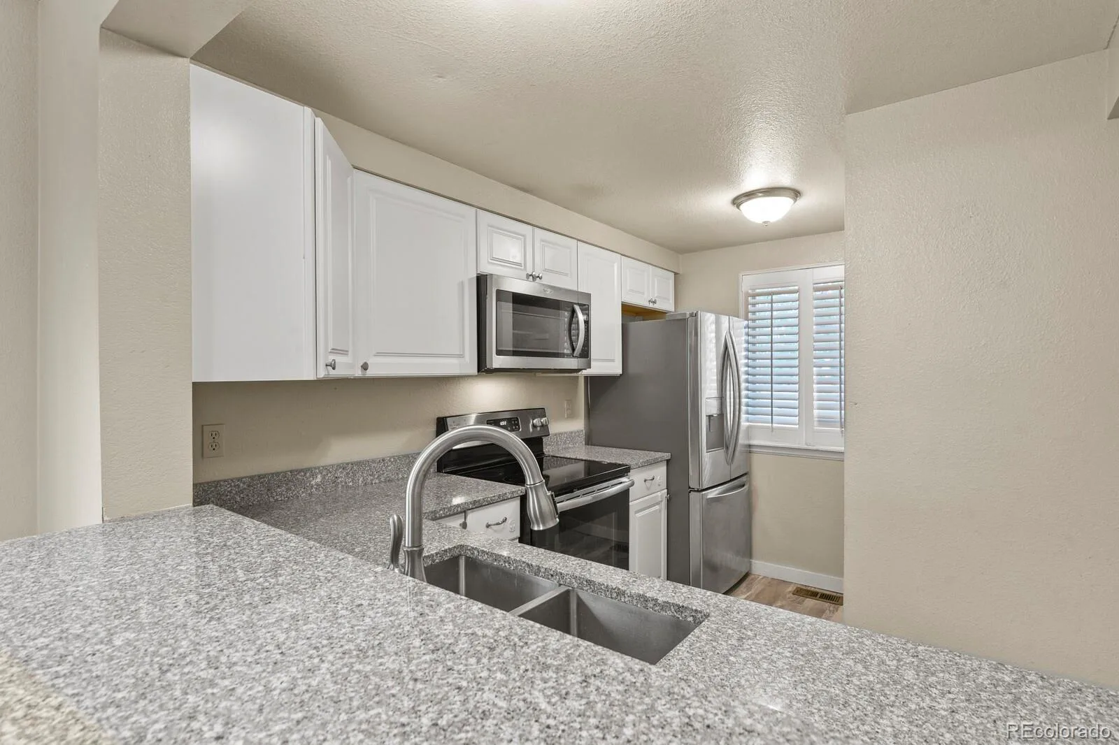4290 S Mobile Circle #A Aurora CO 80013 MLS #REC7894909 06272026185559 1600 5