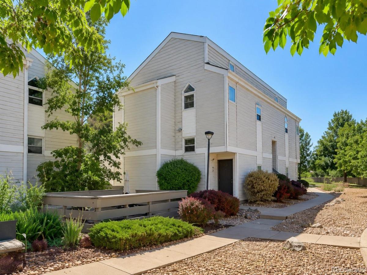11105 E Alameda Avenue #202 Aurora CO 80012 | MLS #REC7894944 MLS #REC7894944 image #0