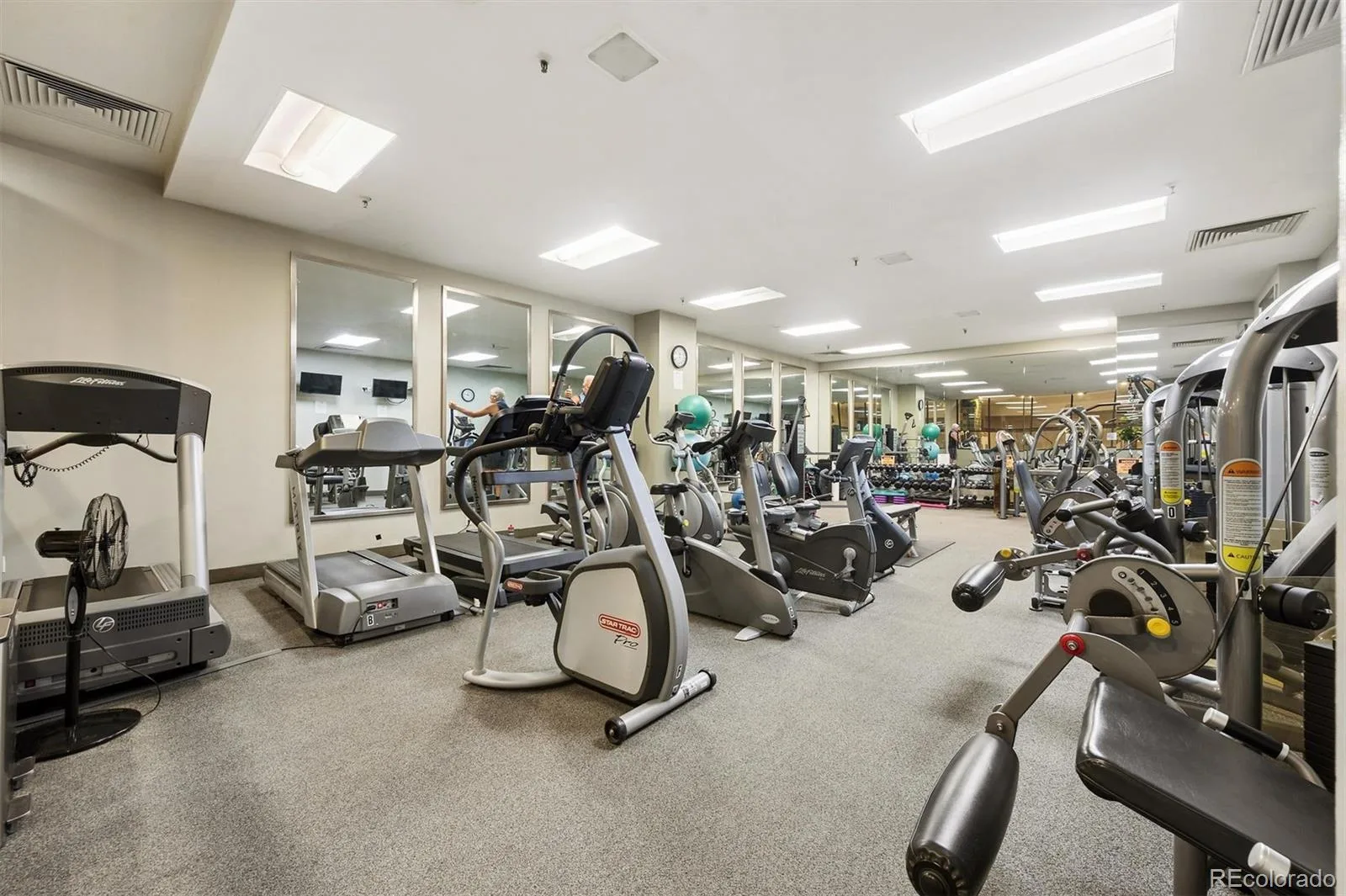 1551 Larimer Street #2305 Denver CO 80202 | MLS #REC7894986 09222026090507 1600 34