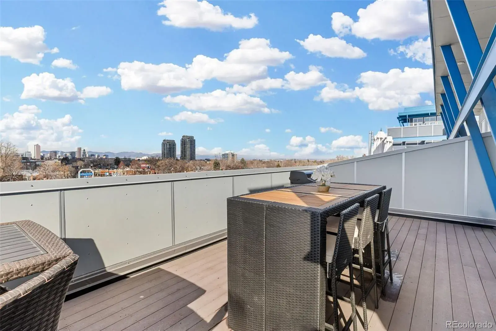 03052026175610 1600 17