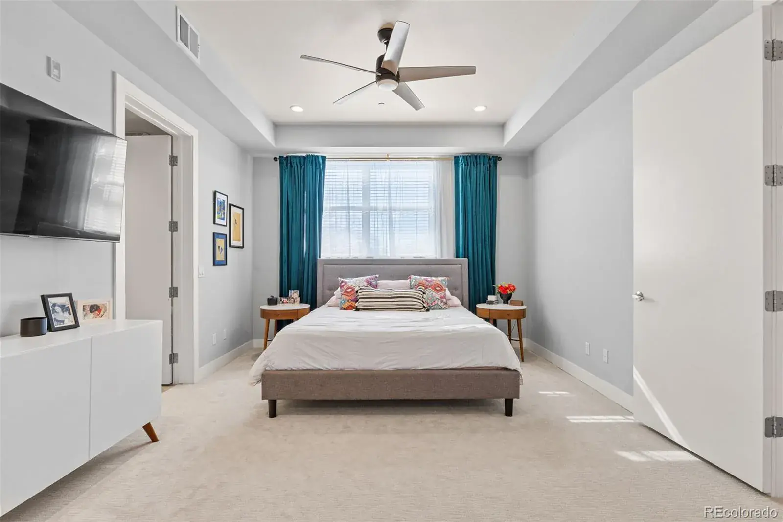 03052026175610 1600 25