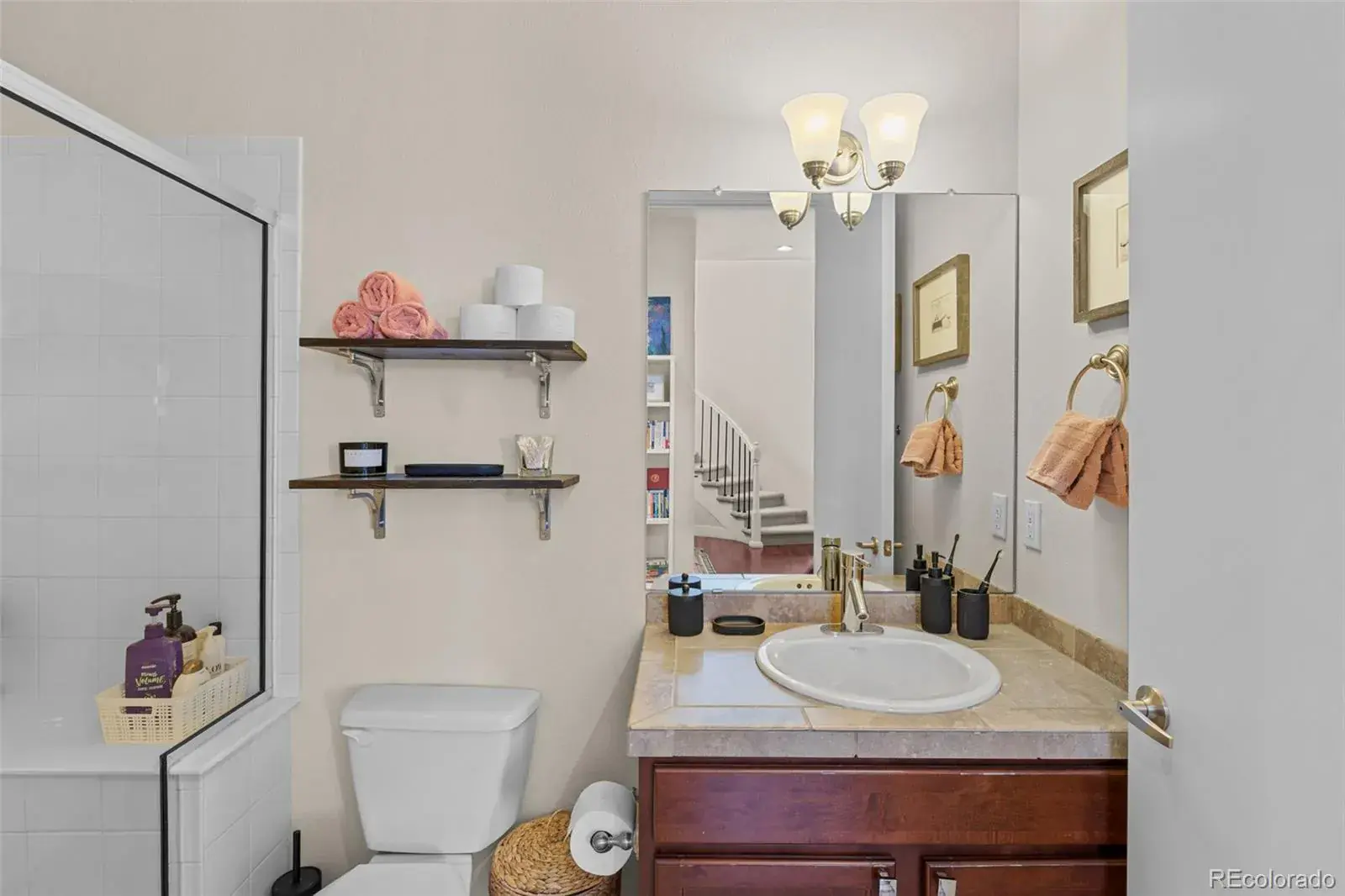 03052026175610 1600 33