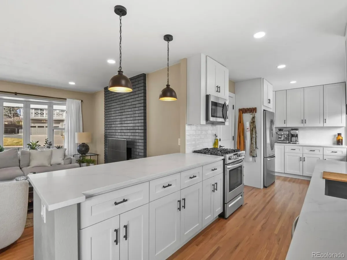 03192026220402 1200 12