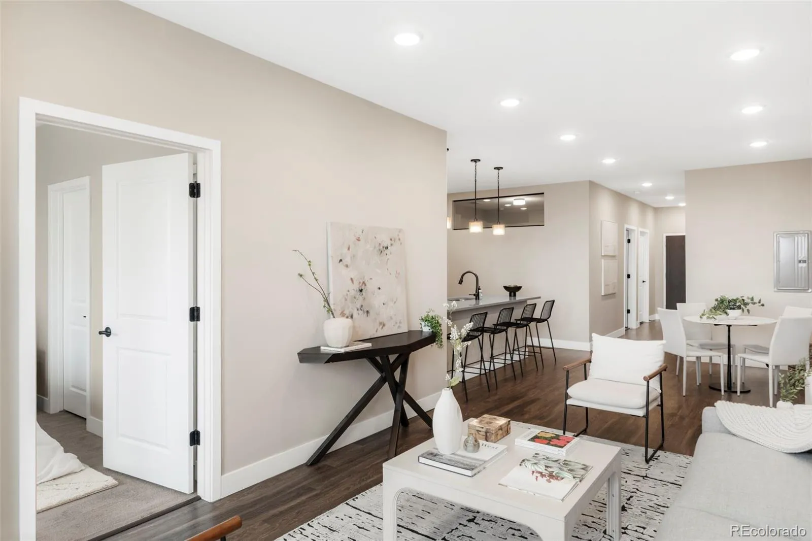 04202026210553 1600 15