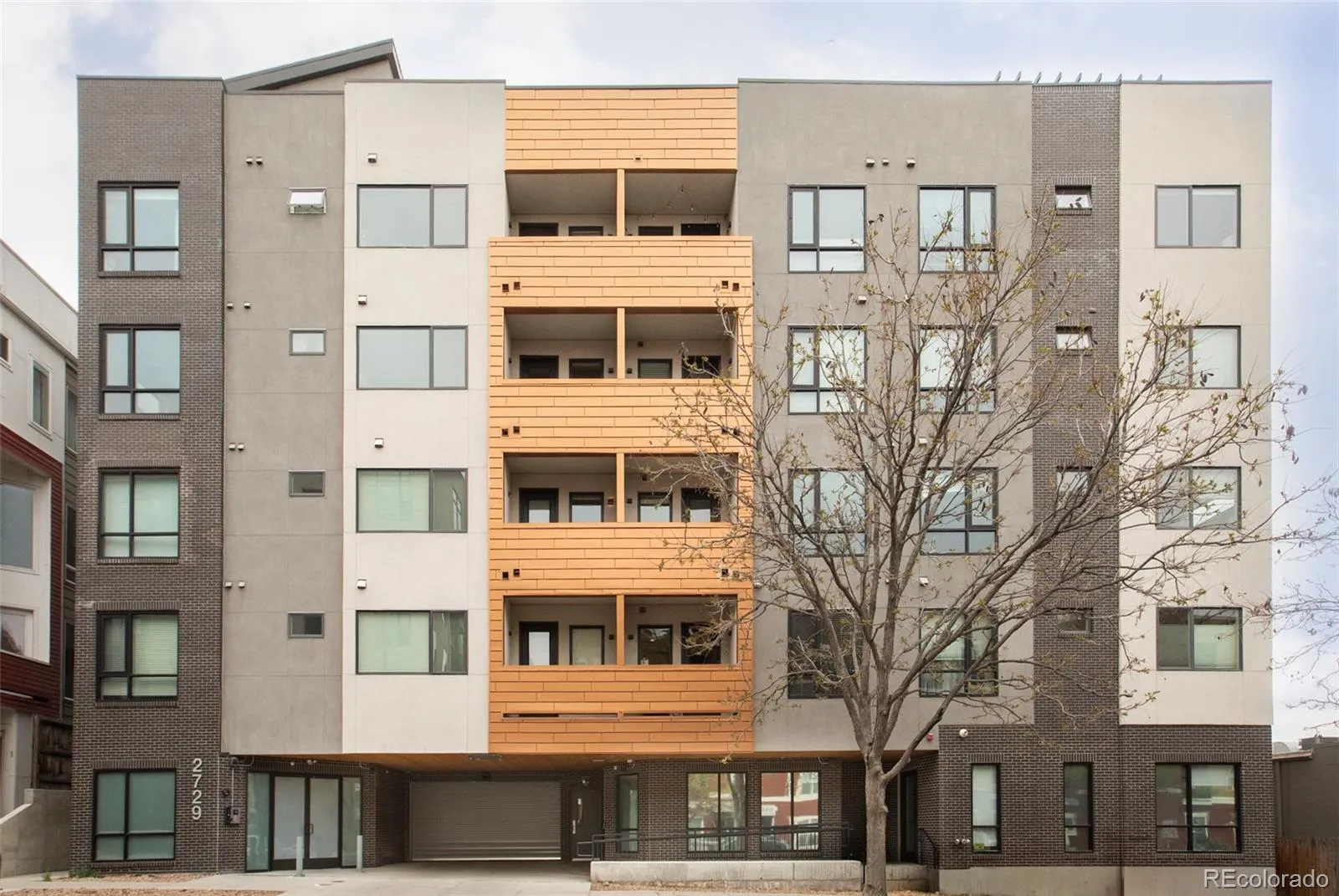 04202026210553 1600 32