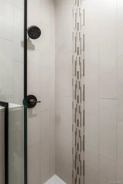 04202026210553 800 20