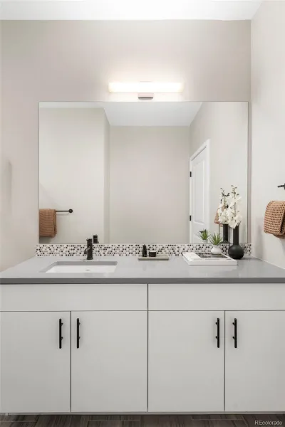 04202026210553 800 23