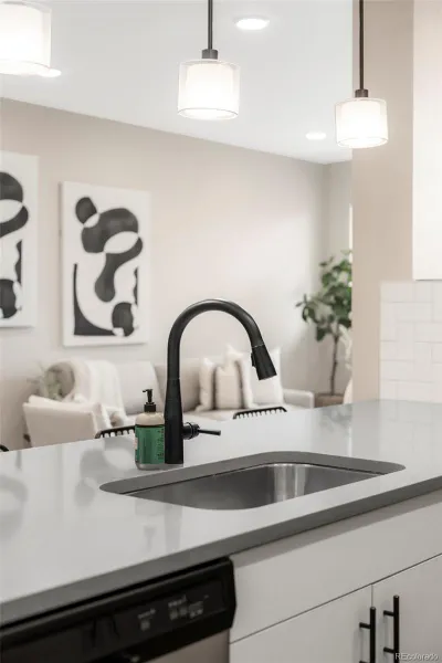 04202026210553 800 6