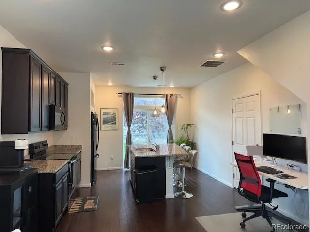 200 S Oak Hill Street Aurora CO 80018 | MLS #REC7899008 08312026171950 640 5