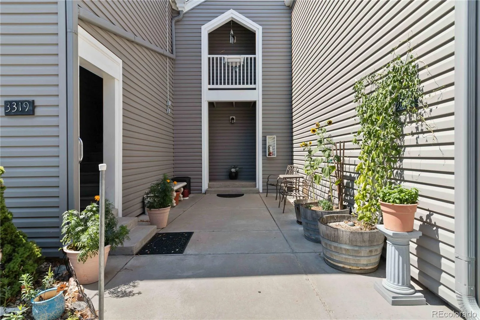 3319 S Monaco Street #A Denver CO 80222 MLS #REC7899657 06232026162246 1600 28