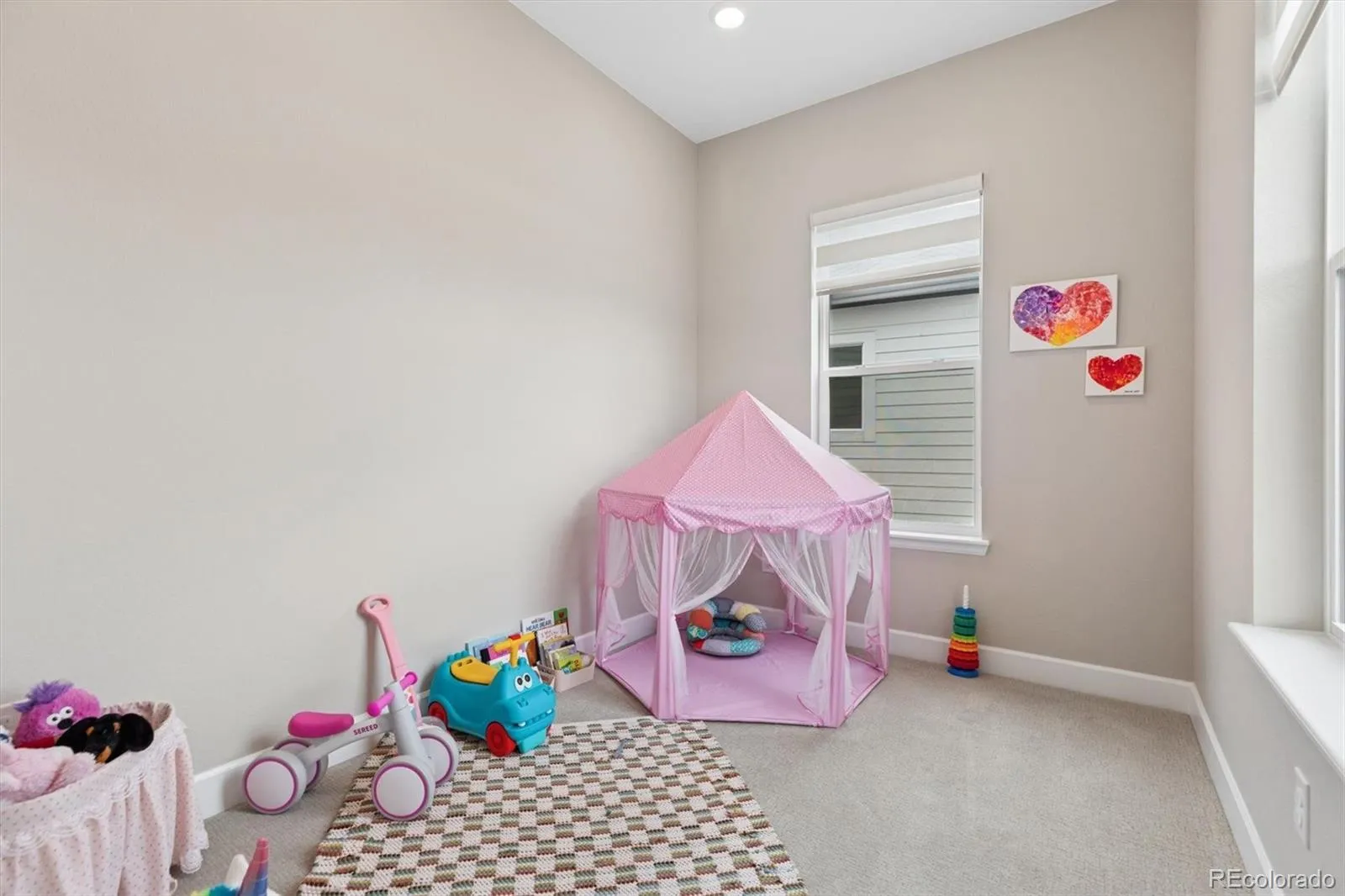 04172026213354 1600 16