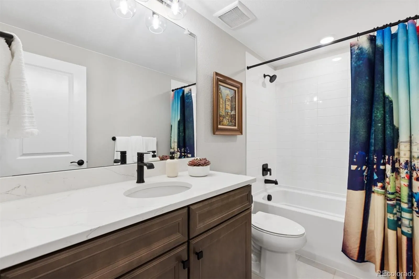 04172026213354 1600 35