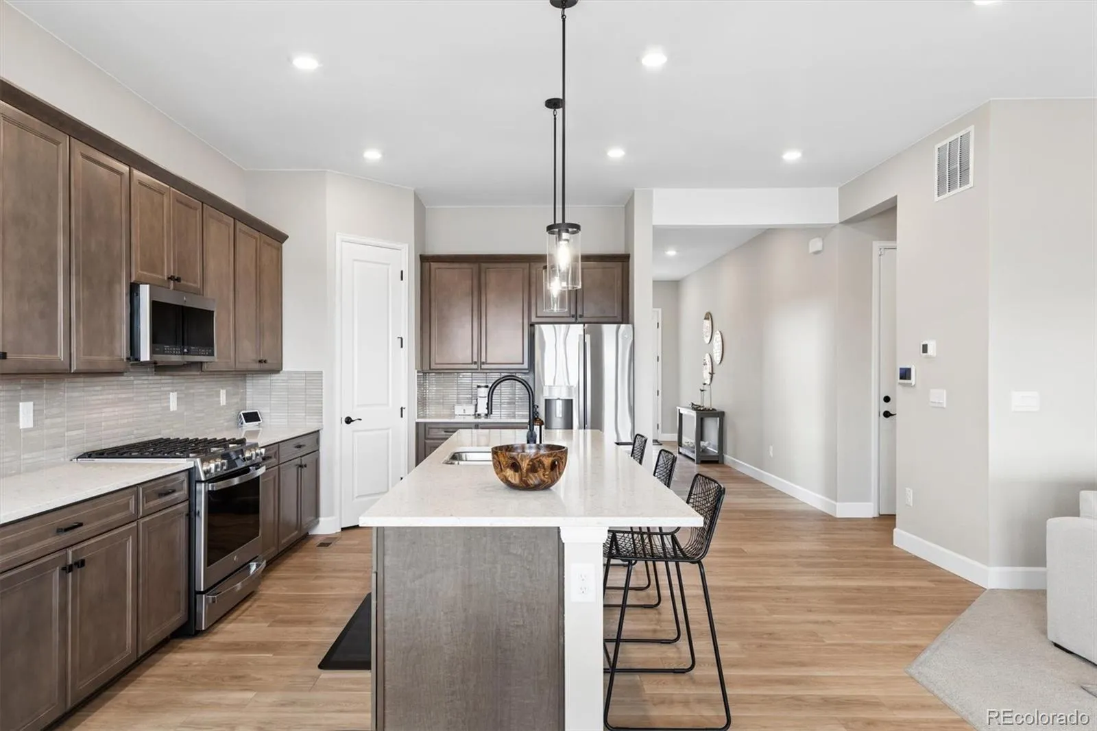 04172026213354 1600 9