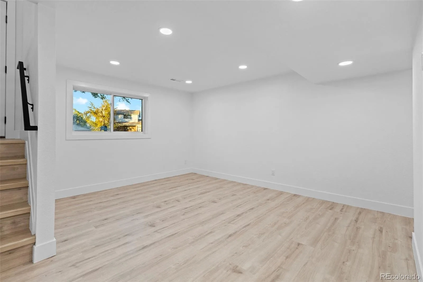 9525 W Wesley Avenue Lakewood CO 80227 | MLS #REC7901752 10092026182710 1600 14