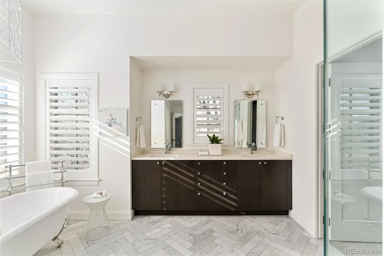 03082026000307 1600 28