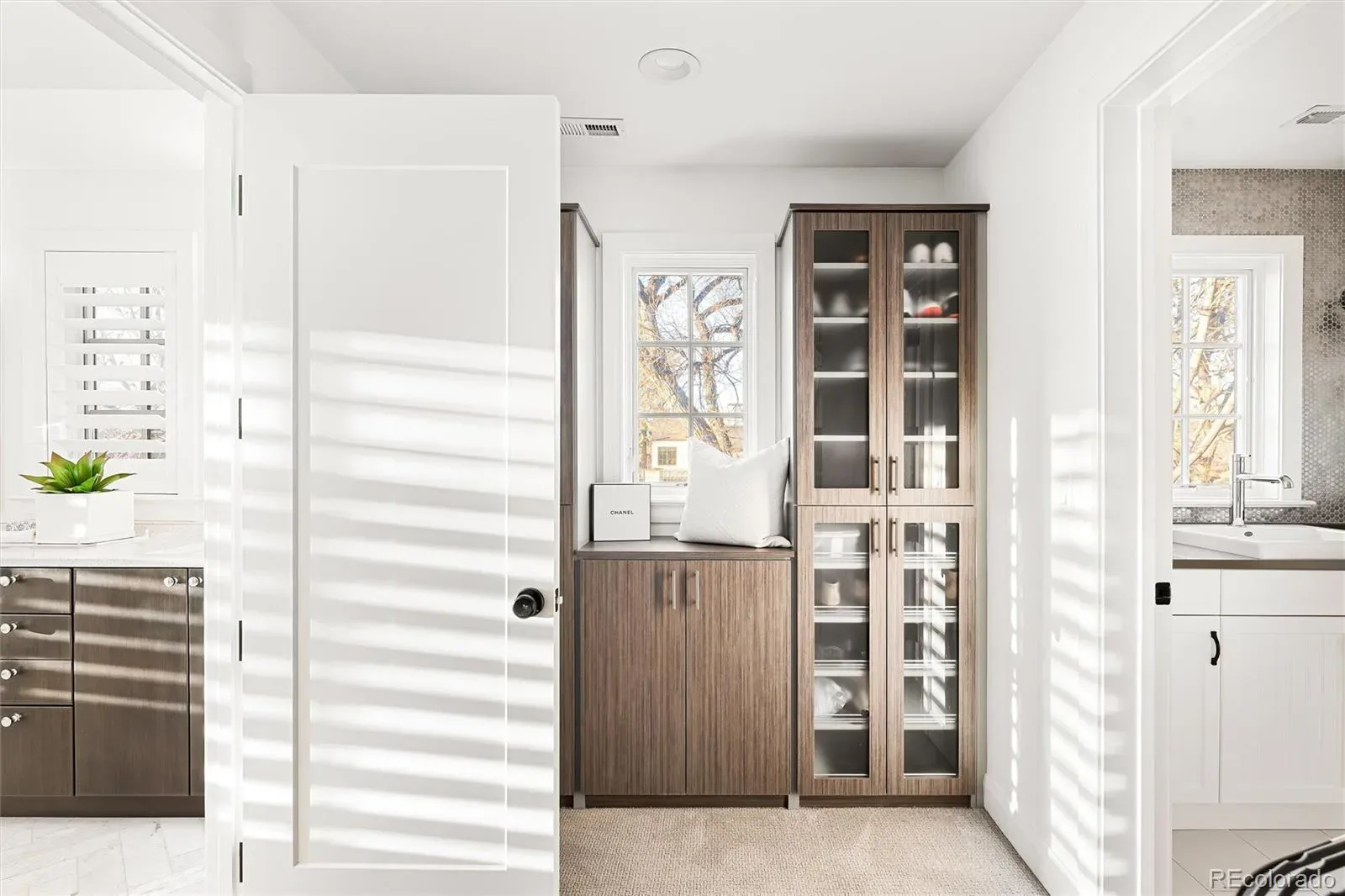 03082026000307 1600 31