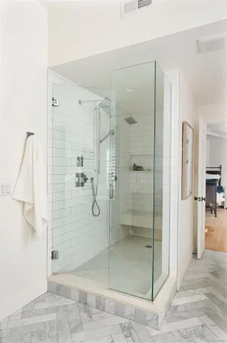 03082026000307 640 30