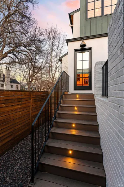 03082026000307 800 12