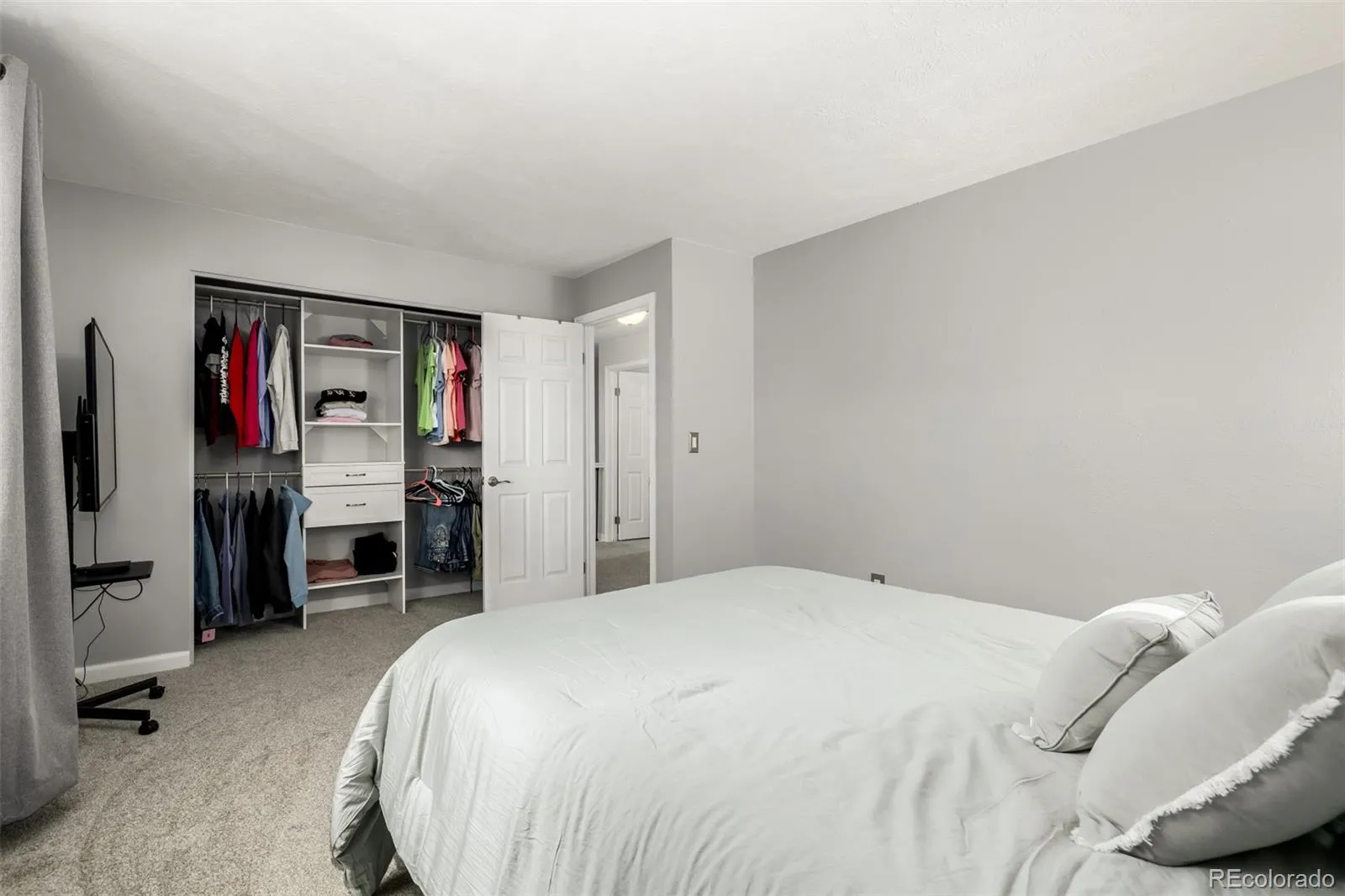 04032026220525 1600 25