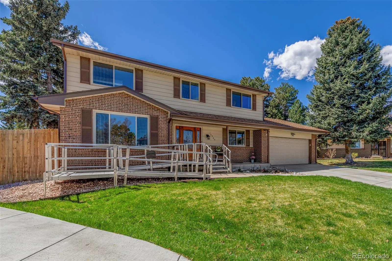 04032026220525 1600 3