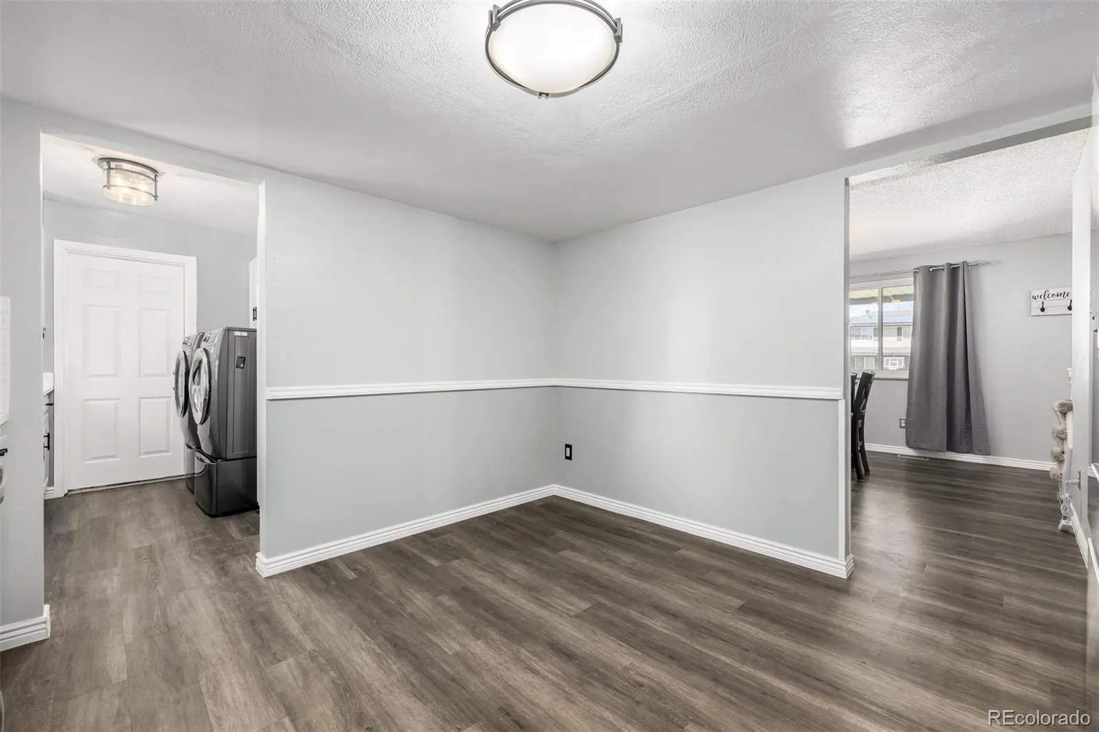 04032026220525 1600 31