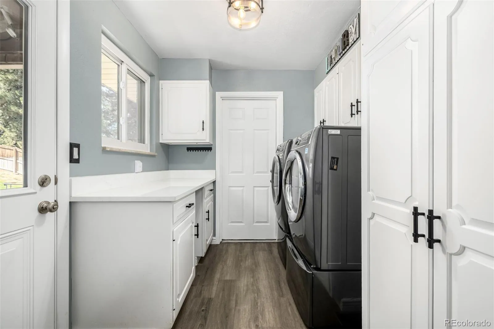 04032026220525 1600 32