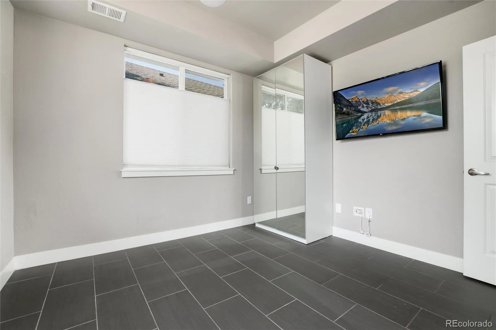 1733 Grove Street #4 Denver CO 80204 | MLS #REC7904574 07272026202704 1600 23