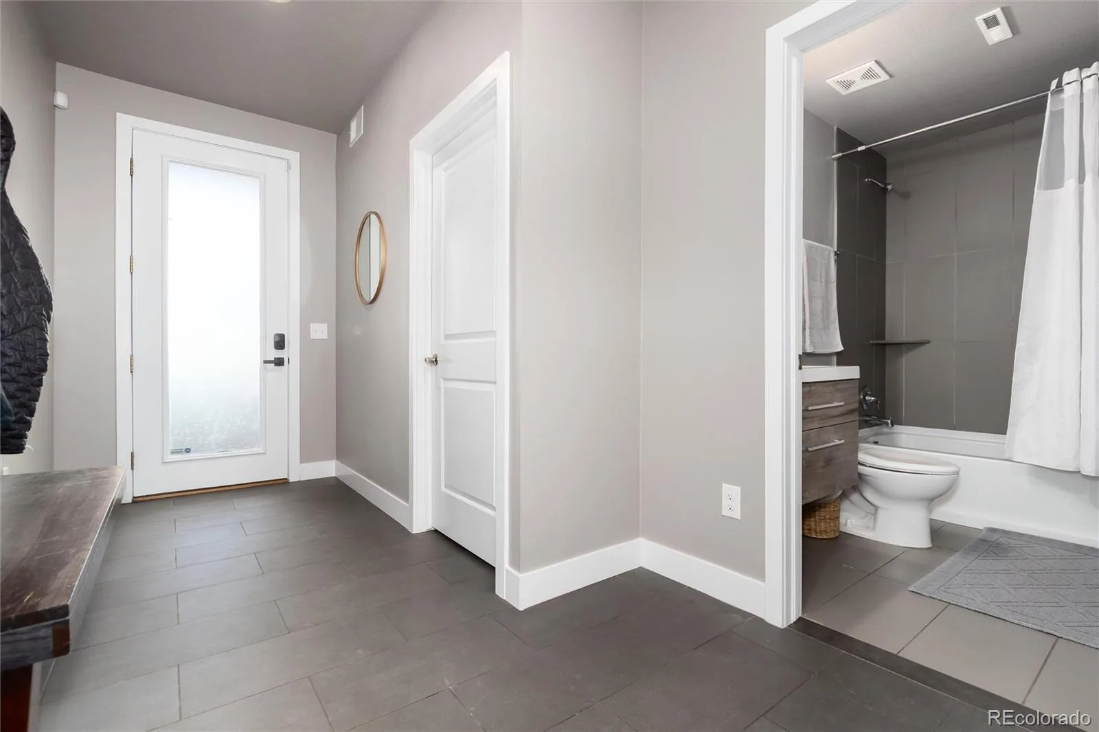 1733 Grove Street #4 Denver CO 80204 | MLS #REC7904574 07272026202704 1600 24
