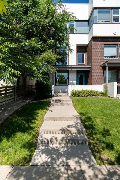 1733 Grove Street #4 Denver CO 80204 | MLS #REC7904574 07272026202704 800 34