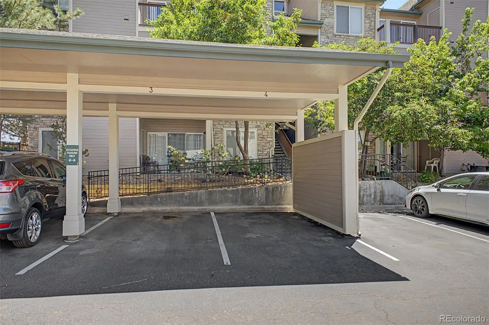 7479 S Alkire Street #302 Littleton CO 80127 | MLS #REC7905638 06182026203031 1600 27