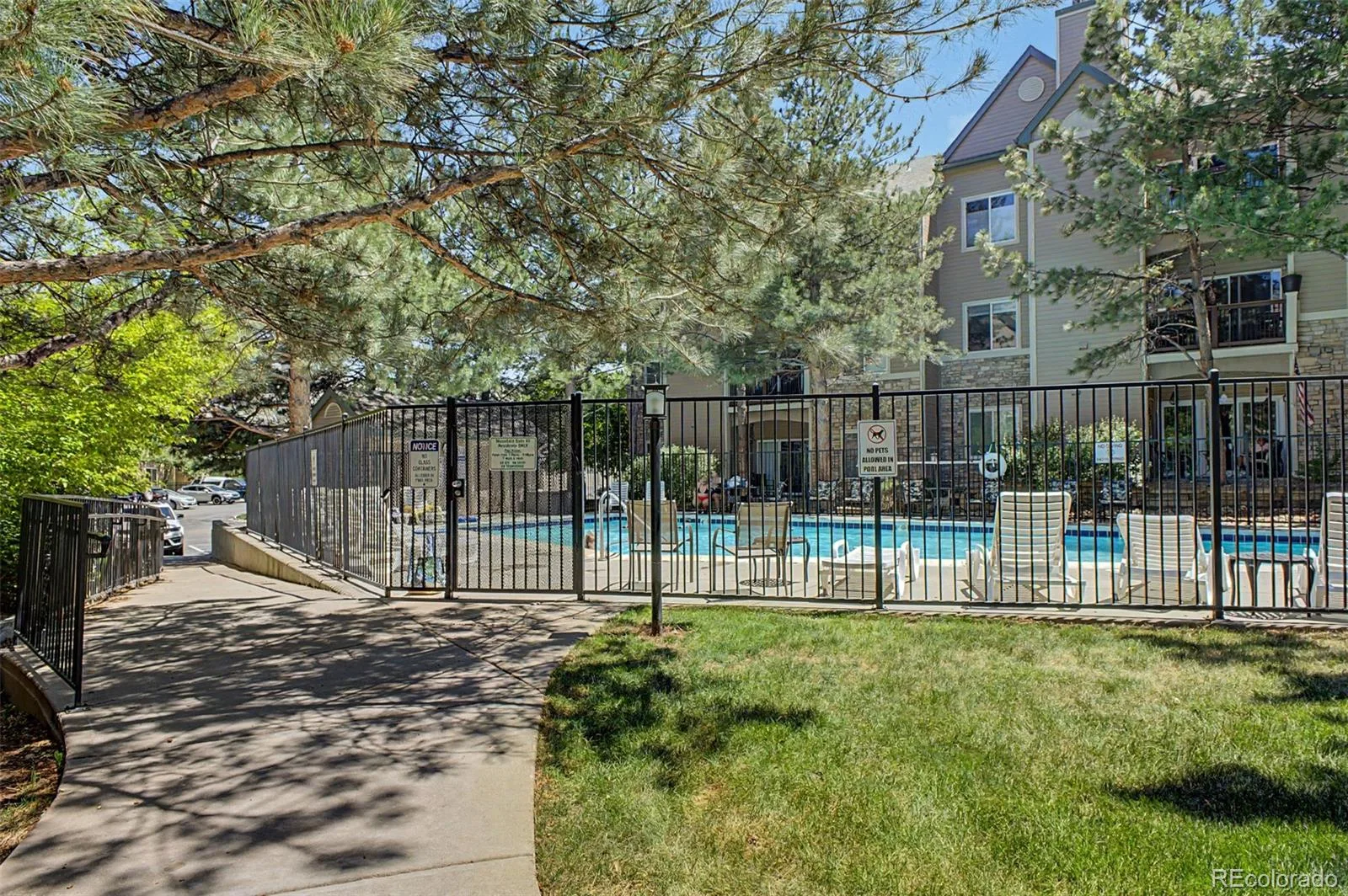 7479 S Alkire Street #302 Littleton CO 80127 | MLS #REC7905638 06182026203031 1600 29