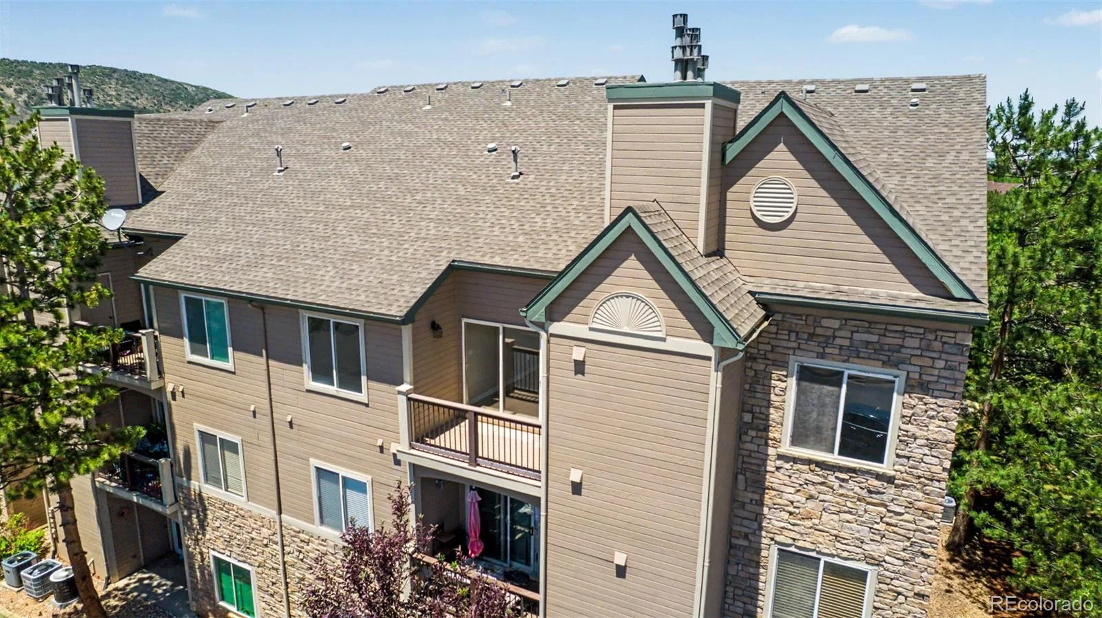 7479 S Alkire Street #302 Littleton CO 80127 | MLS #REC7905638 06182026203031 1600 34