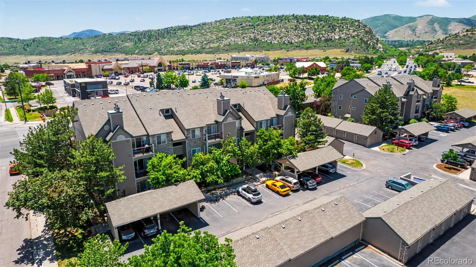 7479 S Alkire Street #302 Littleton CO 80127 | MLS #REC7905638 06182026203031 1600 35