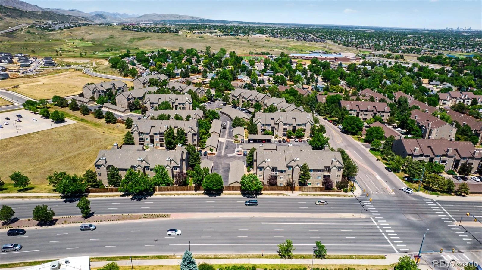 7479 S Alkire Street #302 Littleton CO 80127 | MLS #REC7905638 06182026203031 1600 39
