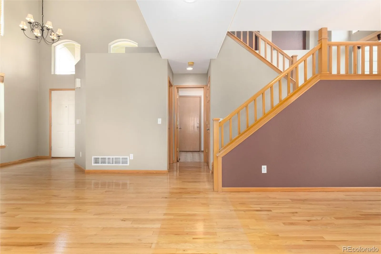 5386 S Gray Street Littleton CO 80123 MLS #REC7908181 04212026003007 1600 9